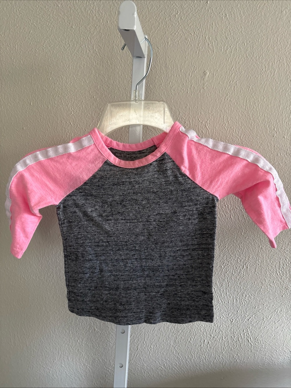 Toddler Size 2T Pink & Gray Raglan Sleeve Top